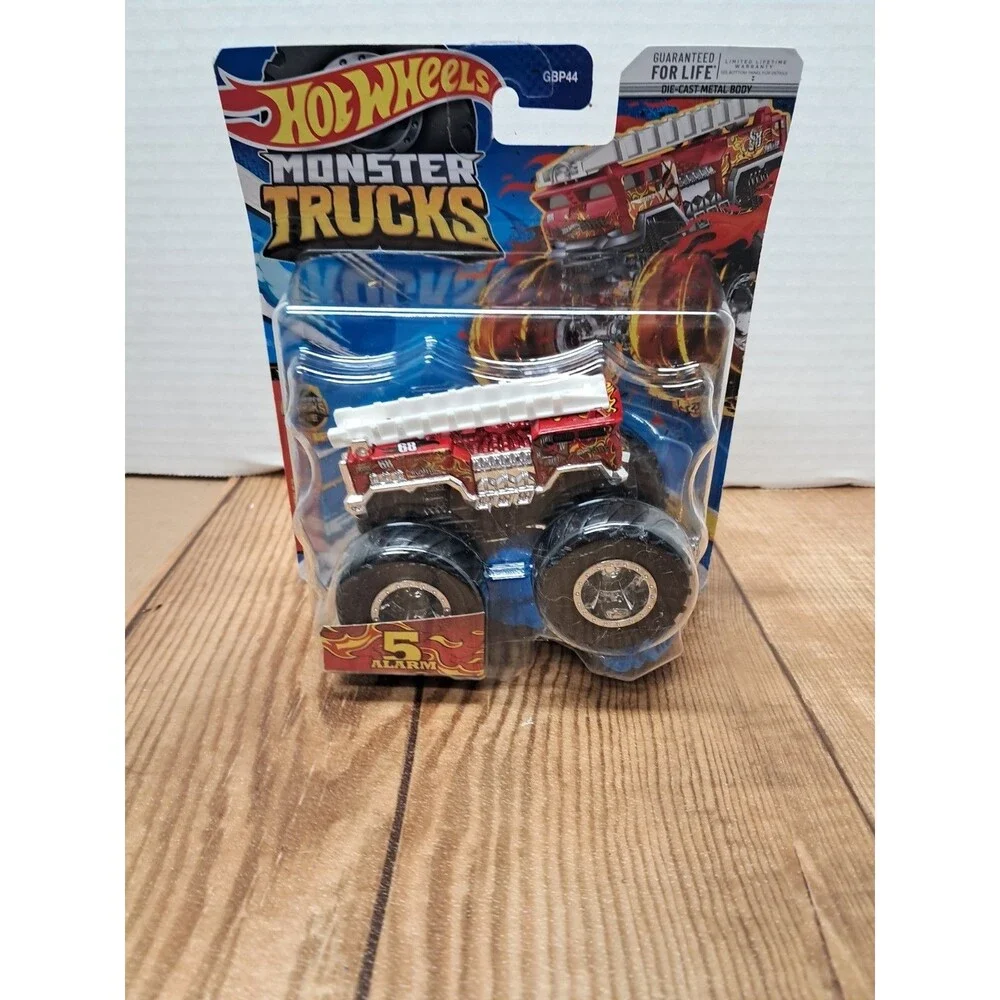 2023 Hot Wheels Monster Trucks 5 Alarm, Monster Trucks Live